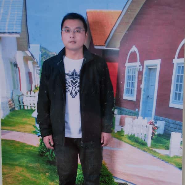 四川35岁单身帅哥真诚找对象-蚌埠征婚相亲网