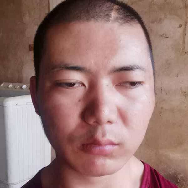 35岁岁云南单身帅哥 - 蚌埠吉缘网